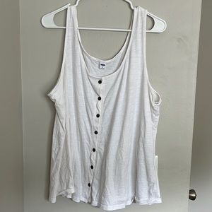 Womens Old Navy White tank with functional buttons, size XL